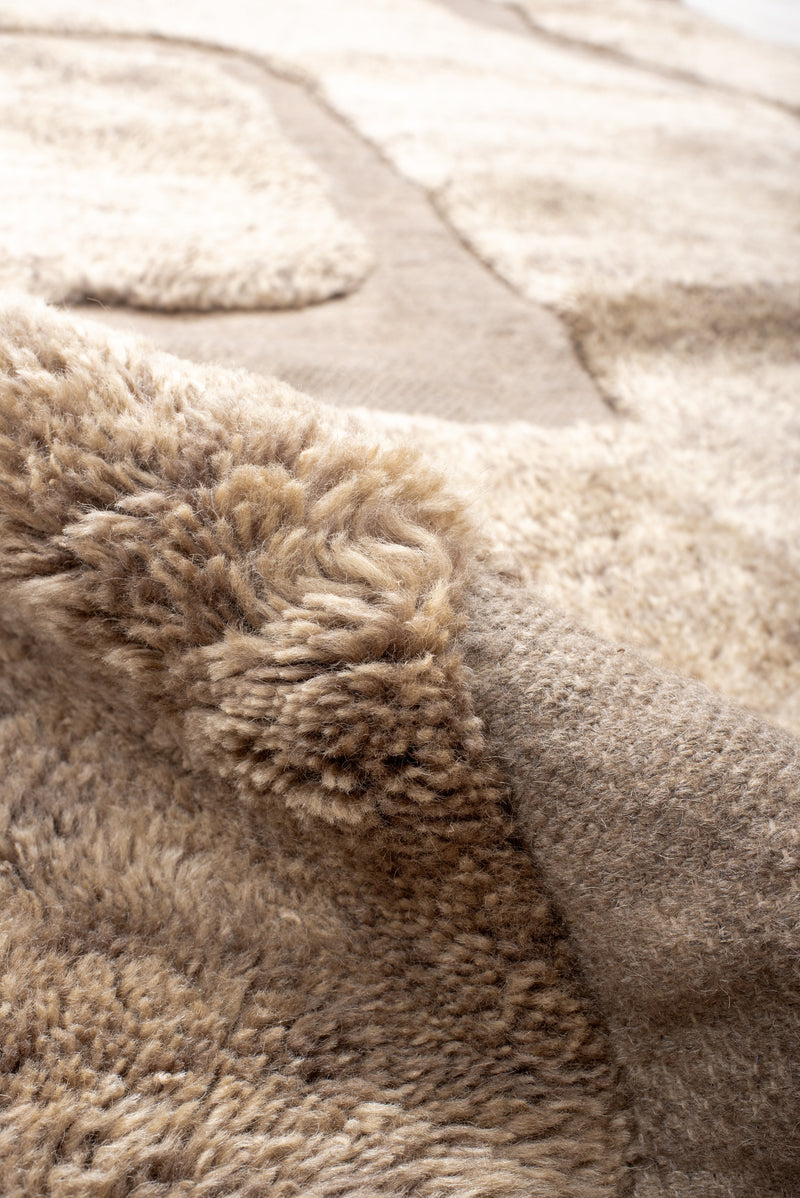 Terra Luna Rug, 100% Wool