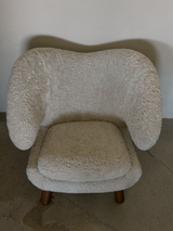 Pelican Chair
