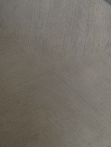 Dori Niche Table