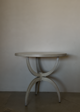 Dori Niche Table