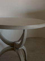 Dori Niche Table