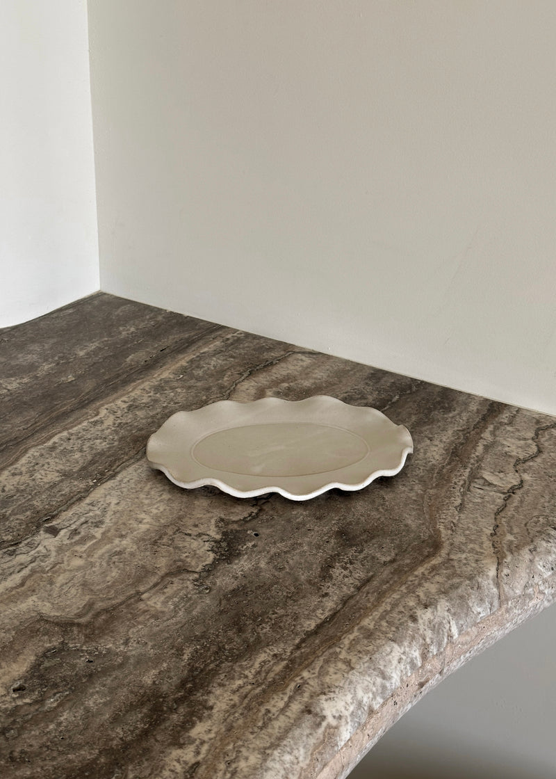 Ruffle Edge Platter