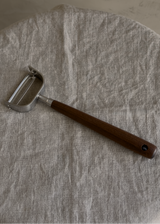 Vegetable and Fruit Peeler