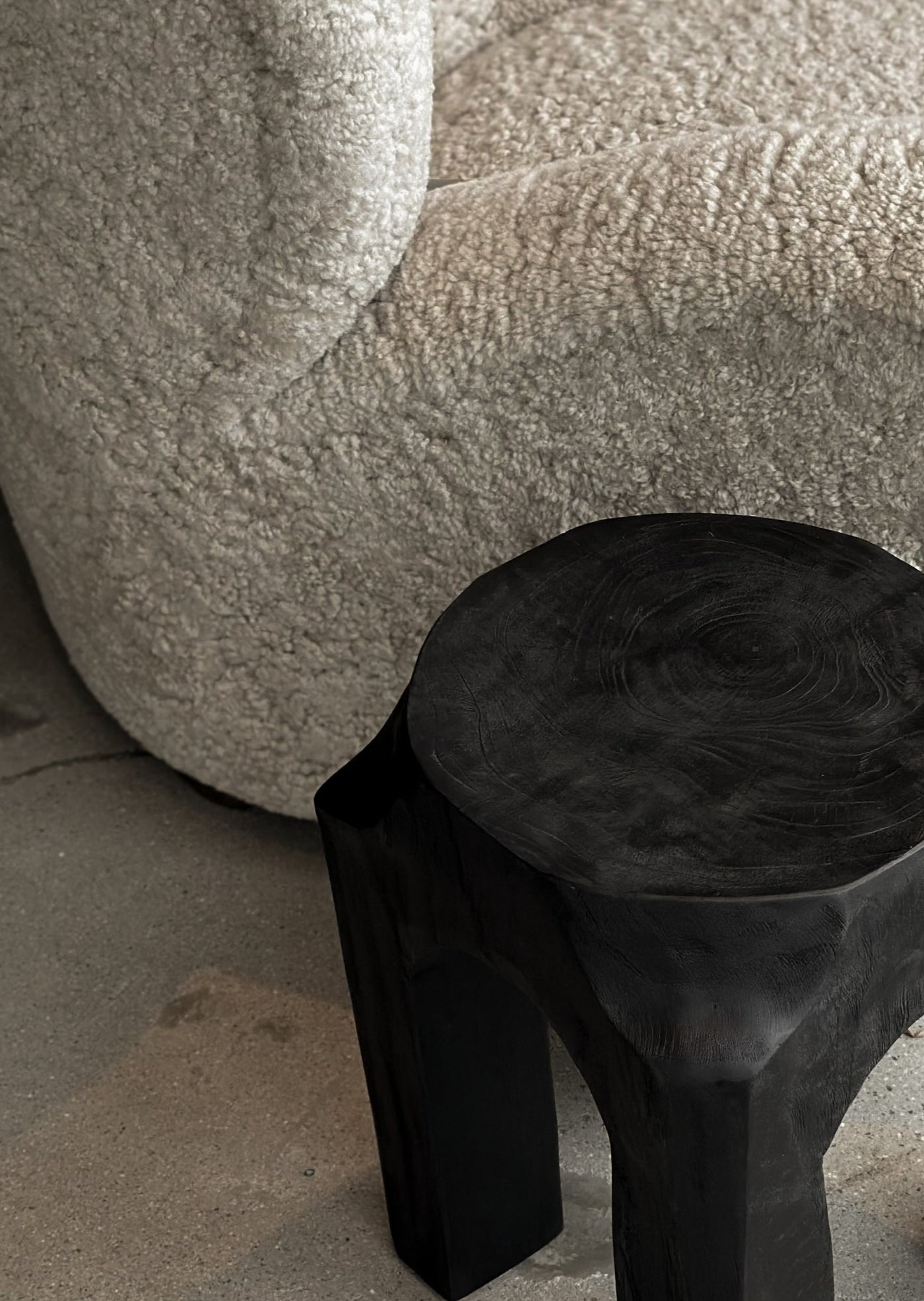 Root Stool – Lolointeriors