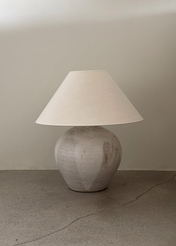 Brut Mega Table Lamp