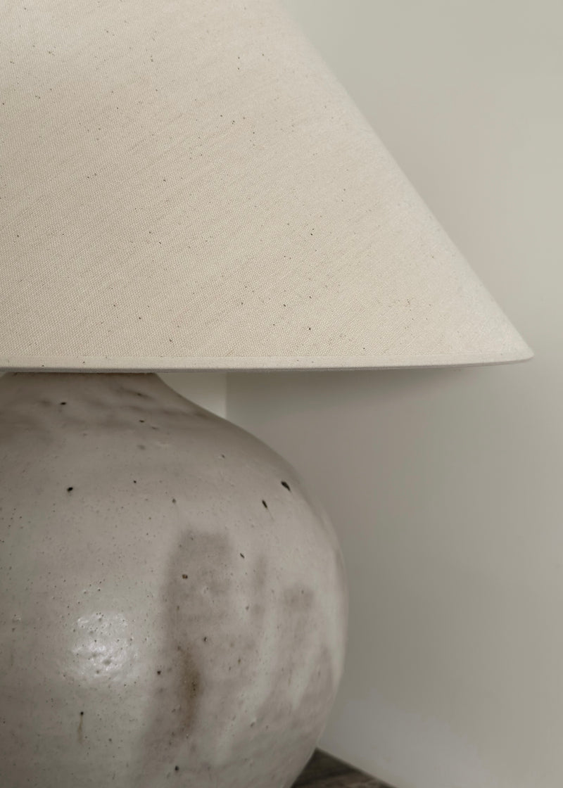 Brut Mega Table Lamp