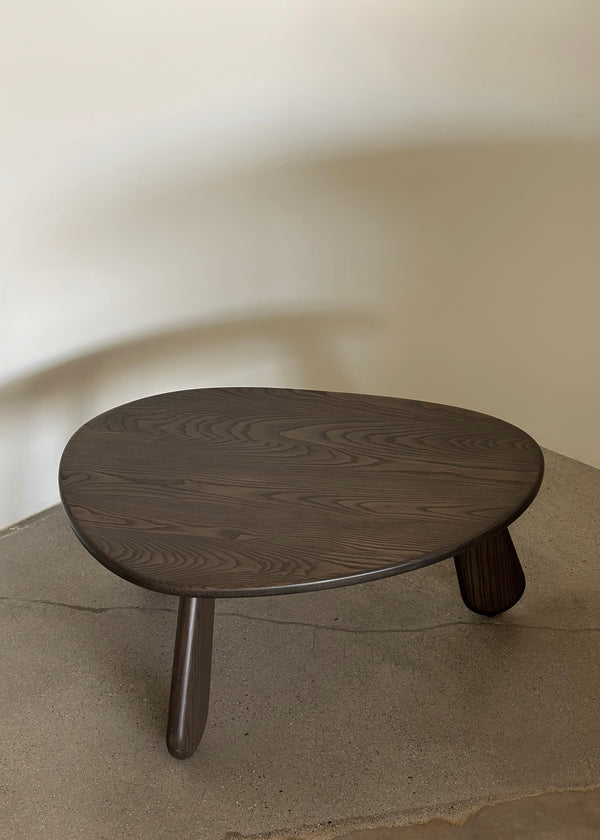 Leon Nesting Table 35"