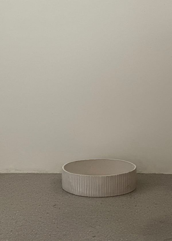 Ribbed Serving Bowl, Large