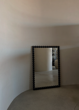Ebony Bob Mirror, Medium