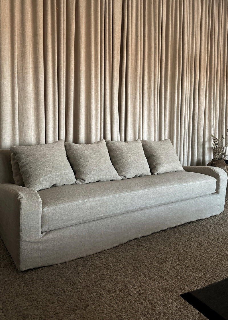 Sloane Sofa, Kalahari Flax