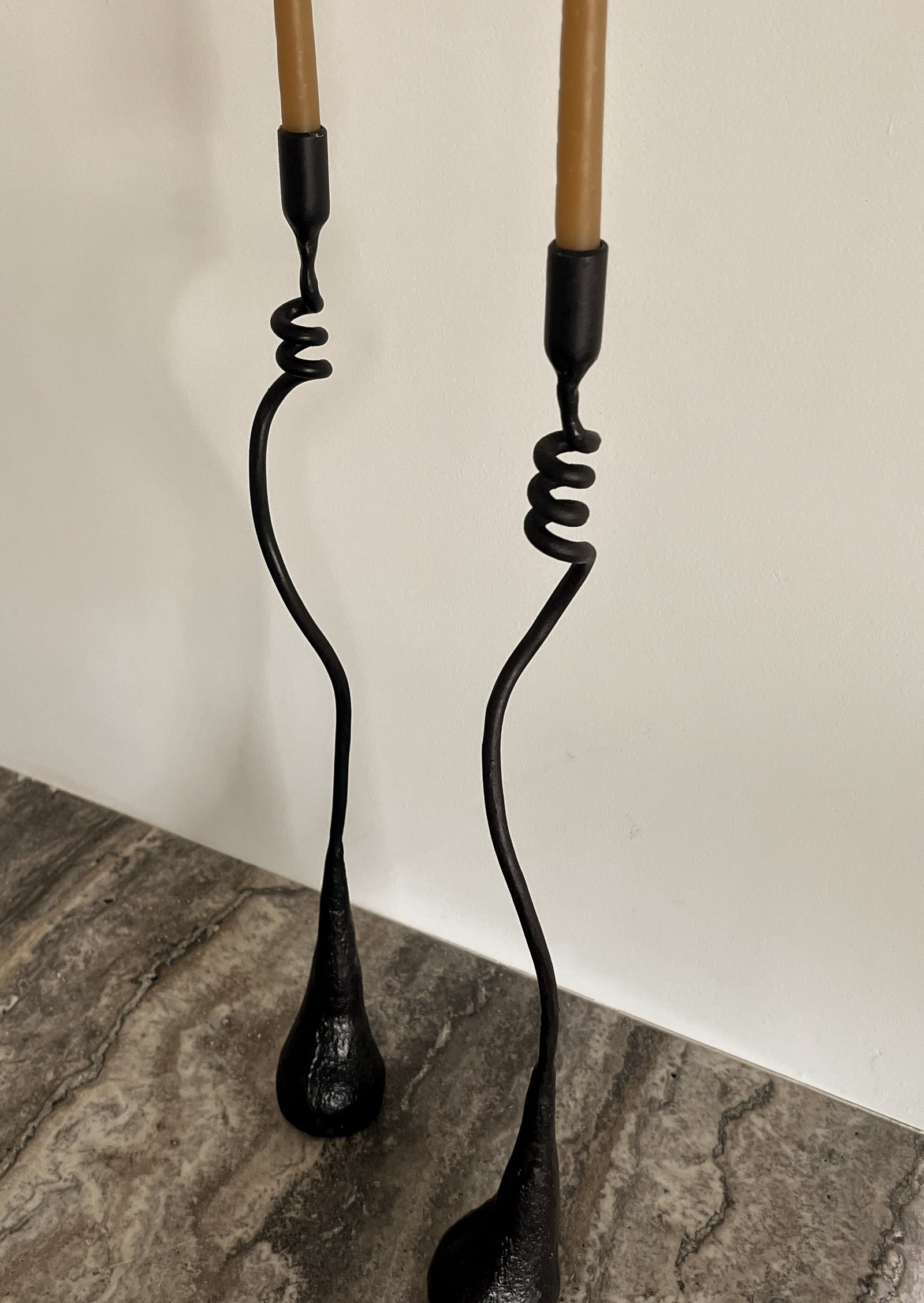 Cats & Jasmine Candlestick – Lolointeriors
