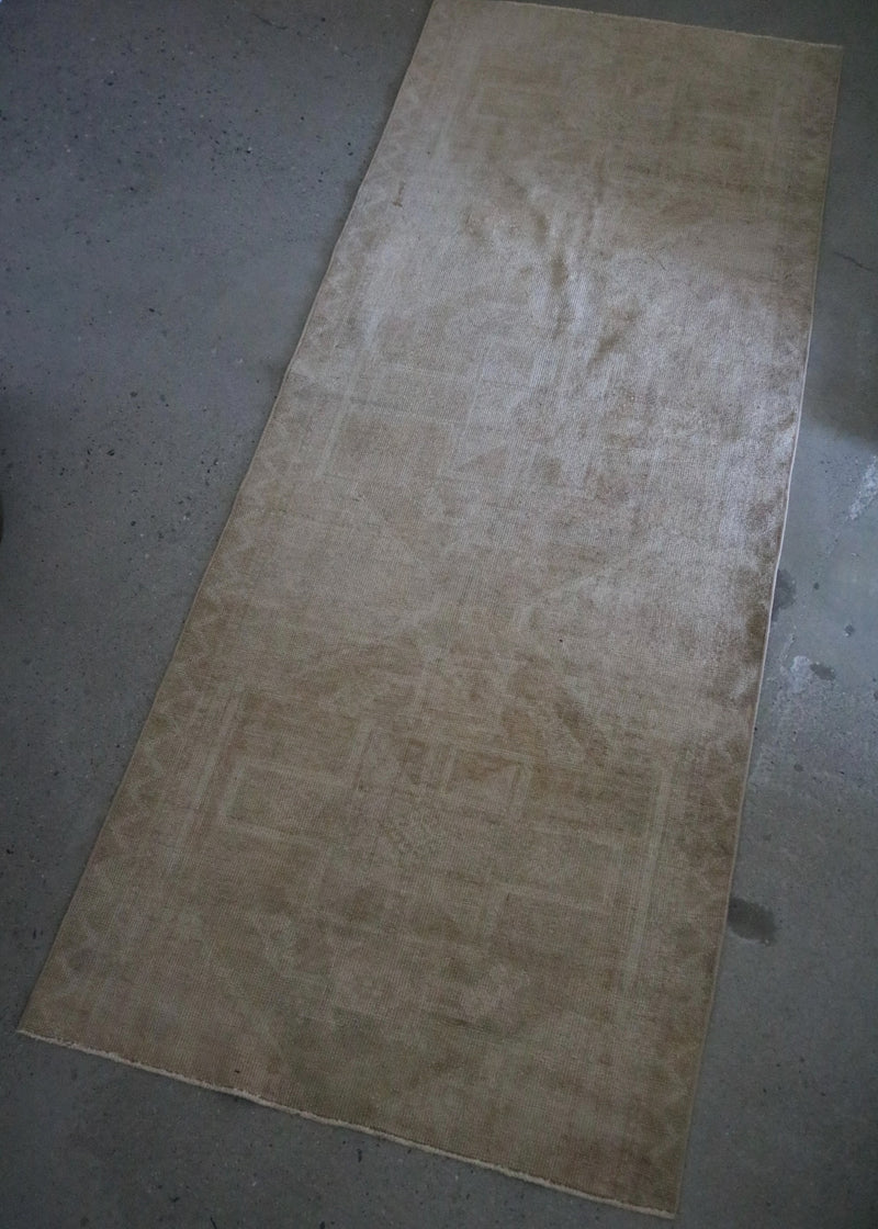 vintage anatolian runner  3'.6" x 9'2"