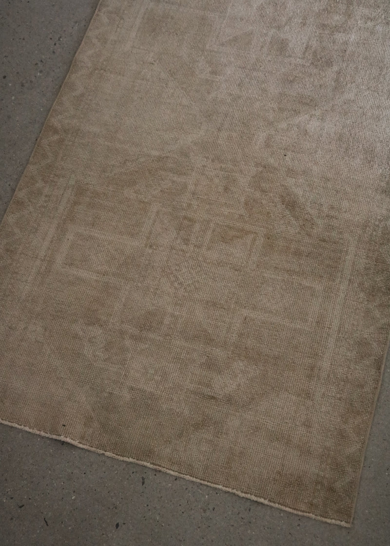 vintage anatolian runner  3'.6" x 9'2"