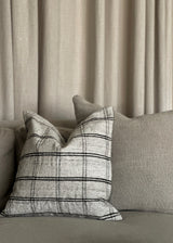 Vintage One Of A Kind Pillow, Ivory/Multi 18"x18"