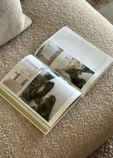 The House of Green: Natural Homes and Biophilic Architecture