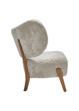 MAZO TMBO Lounge Chair, Natural Oiled Oak / Sheepskin Moonlight