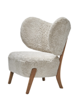 MAZO TMBO Lounge Chair, Natural Oiled Oak / Sheepskin Moonlight