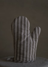 Stripe Oven Mitt
