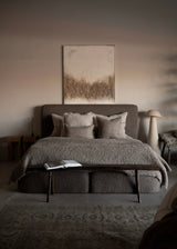 Crew Bed, Salut Stone