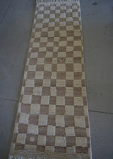 Hand Knotted Runner Tufted 2'6 x 8