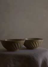 Vintage Ridge Bowl
