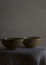 Vintage Ridge Bowl