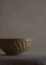 Vintage Ridge Bowl