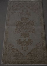 Taspinad Vintage Turkish Rug, 1’8” x 3’2”