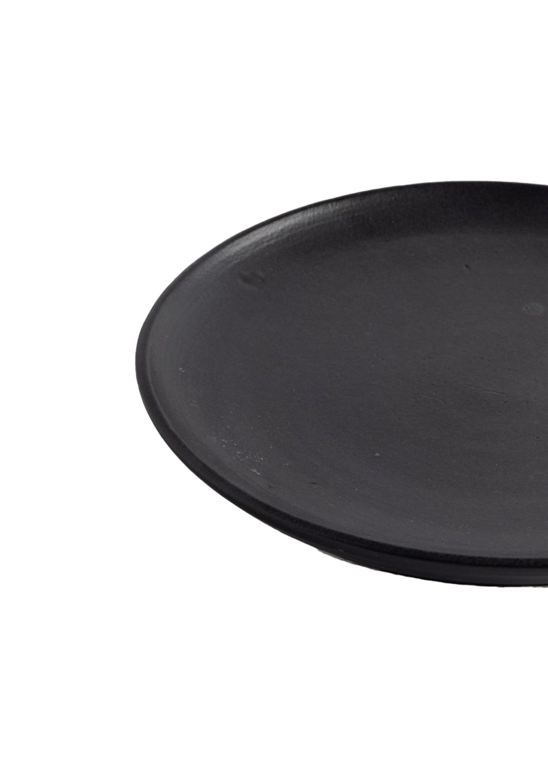 Nelo Dinner Plate - Set of 4, Matte Black